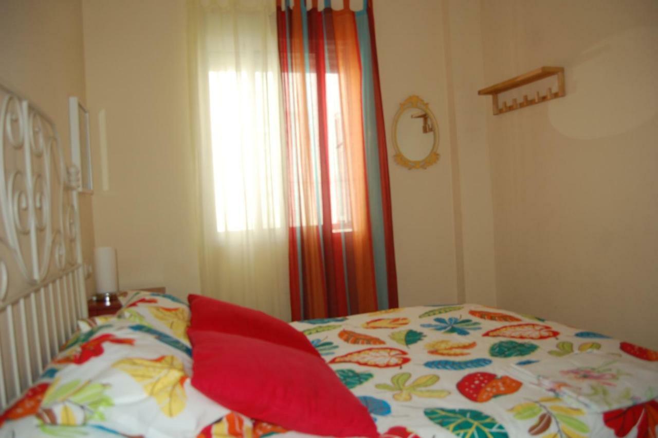 Apartamento Verde, Tranquilo, 2 D, Parking Opcional Seville Exterior photo